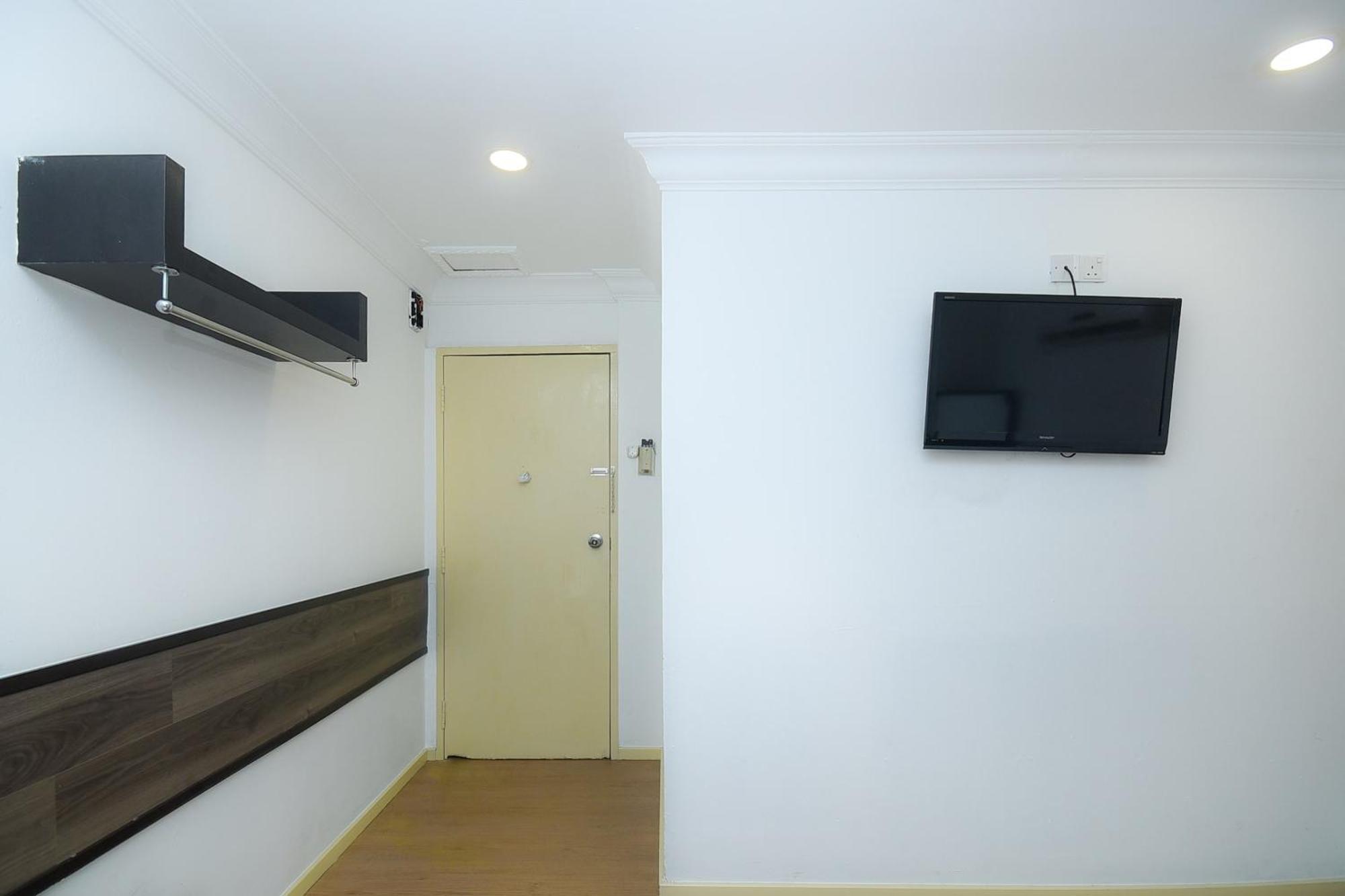 Oyo 90820 River Inn Miri Dış mekan fotoğraf