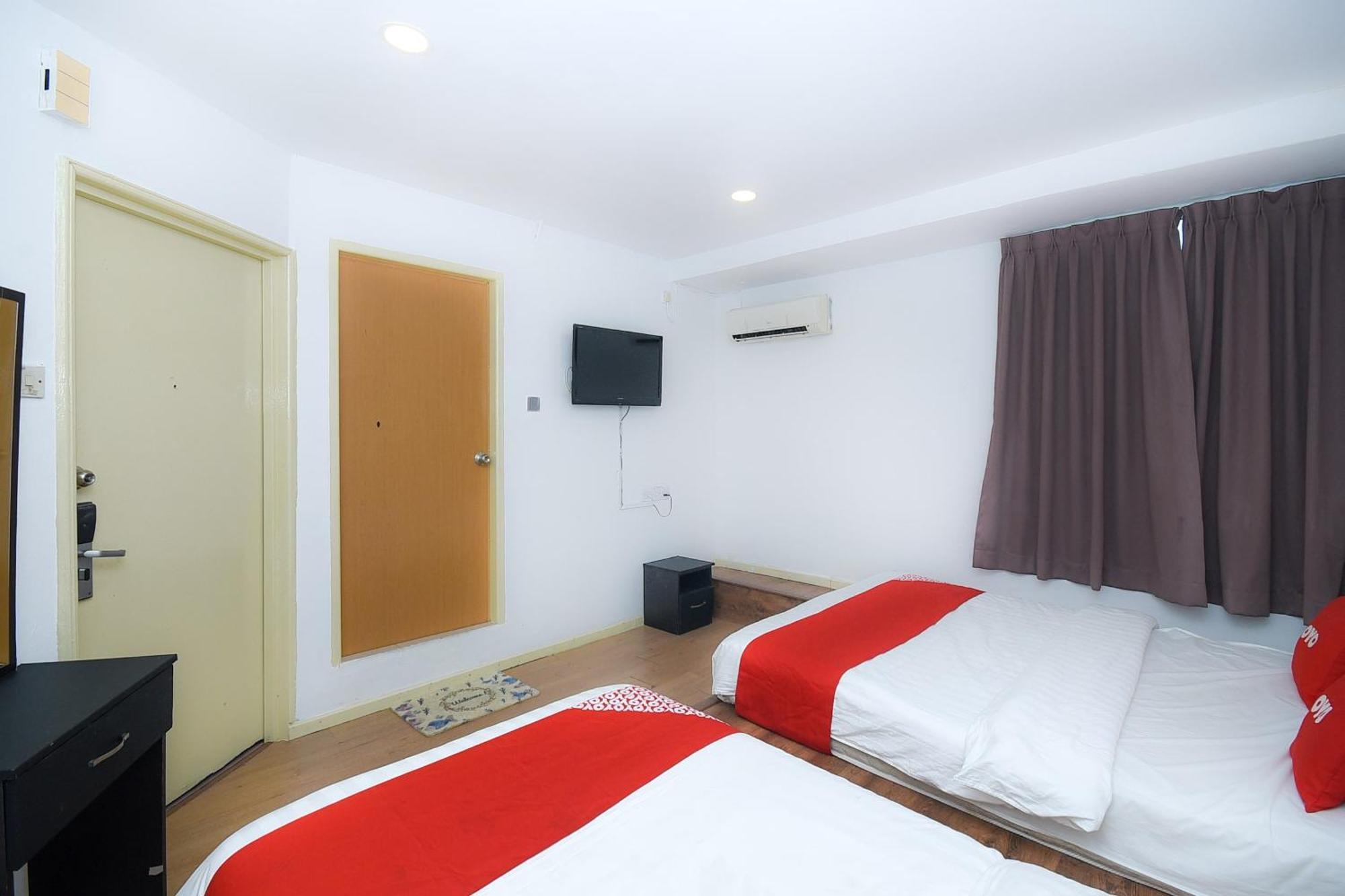 Oyo 90820 River Inn Miri Dış mekan fotoğraf