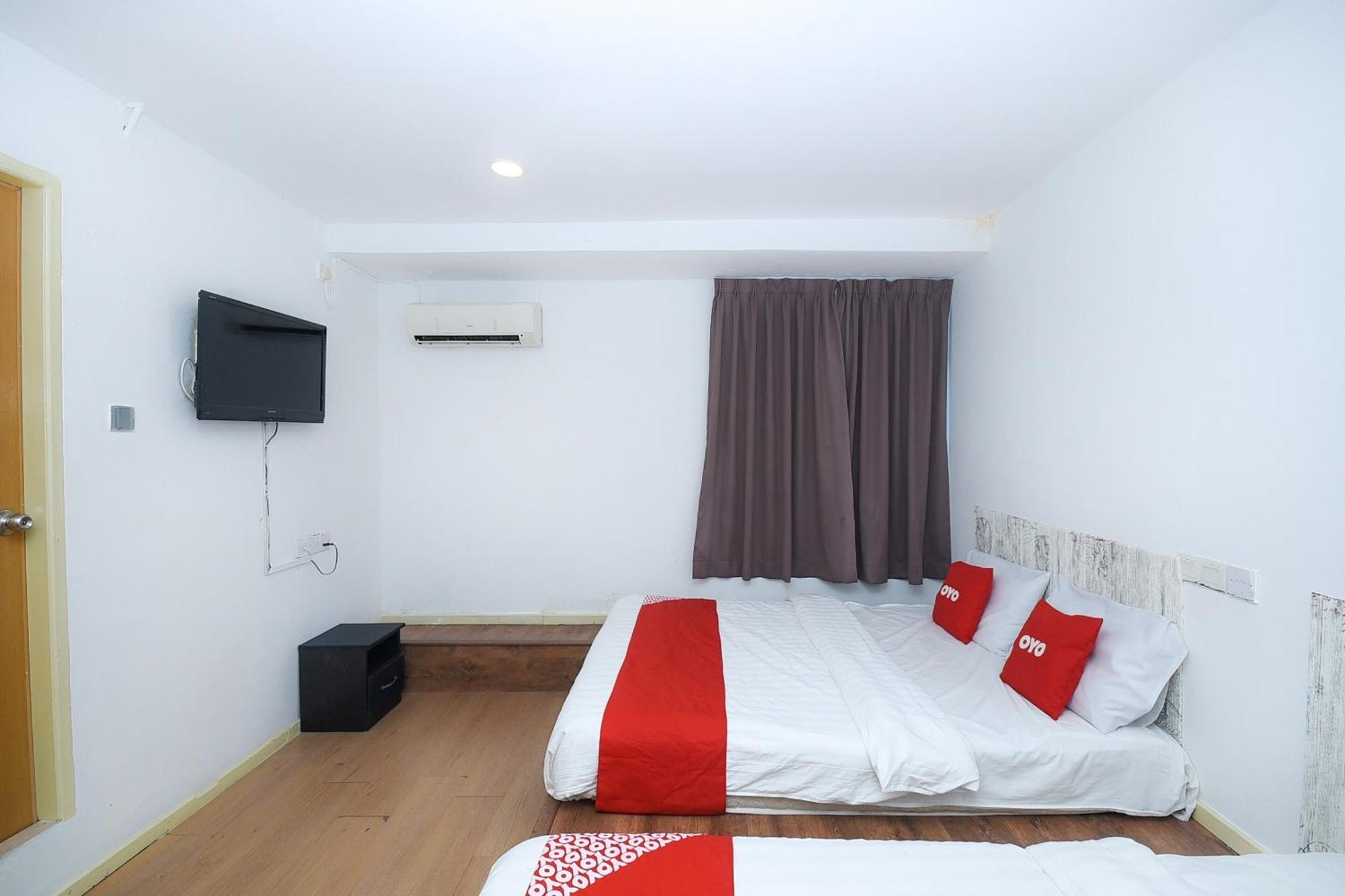 Oyo 90820 River Inn Miri Dış mekan fotoğraf