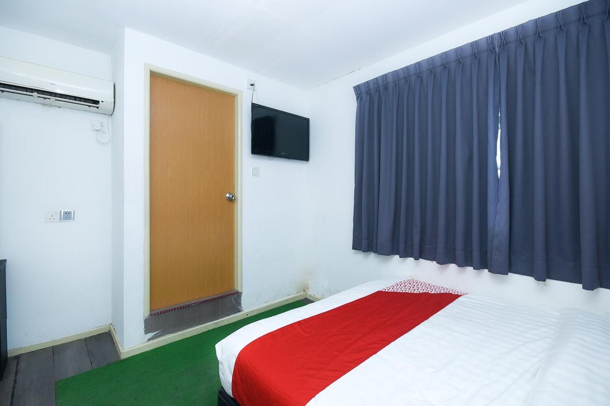 Oyo 90820 River Inn Miri Dış mekan fotoğraf